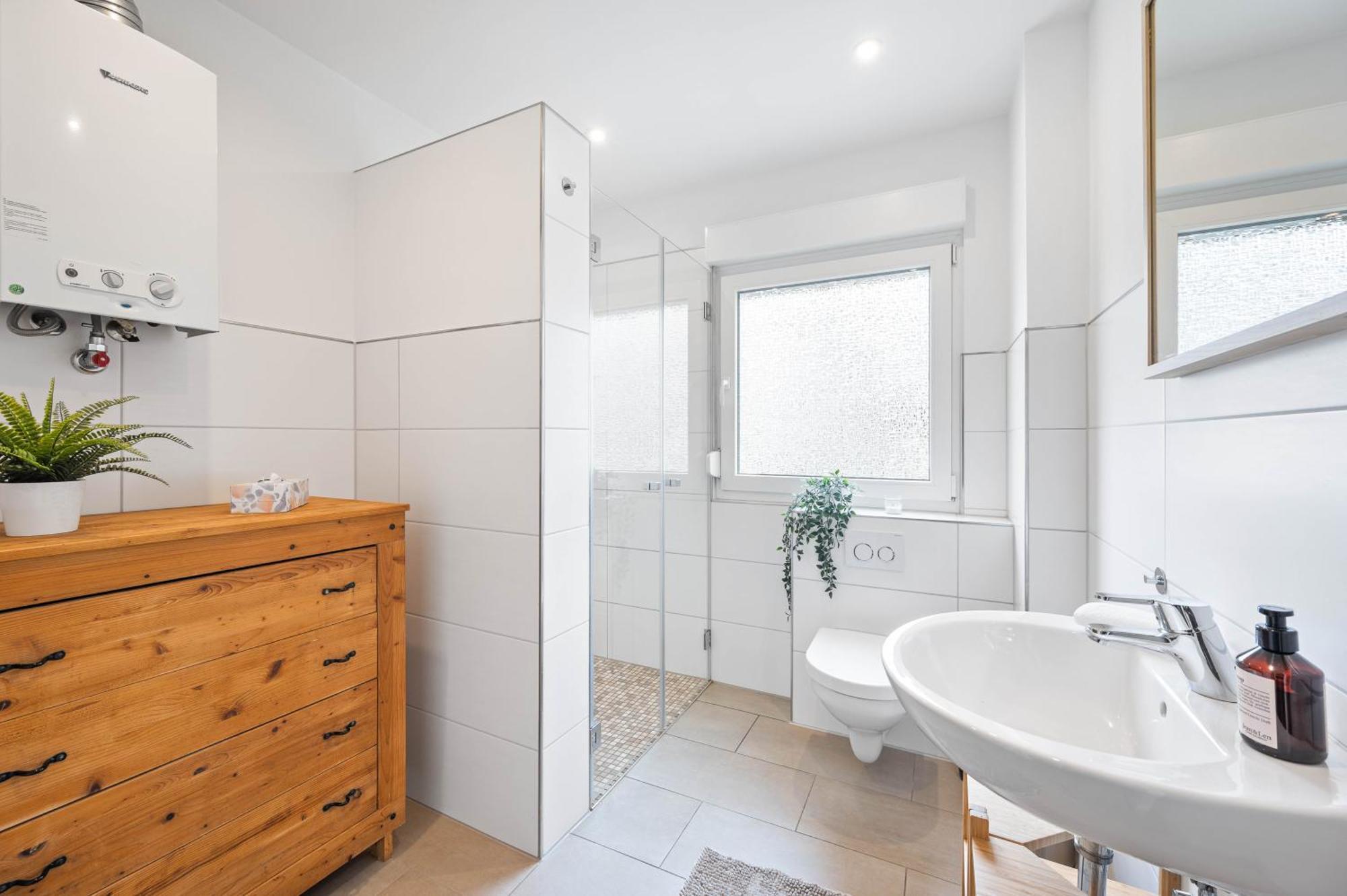 Casa Aguila - Ruhige, Zentrale 4 Zimmerwohnung In Фирнхайм Екстериор снимка